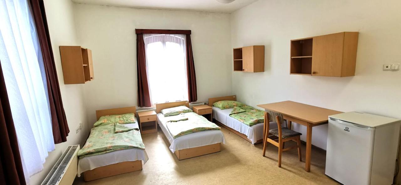 Sio Hostel Siófok Esterno foto